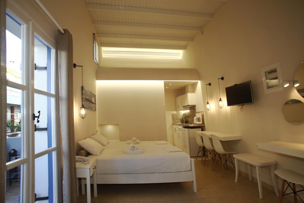Studios Vasilis Agia Marina  Exterior photo